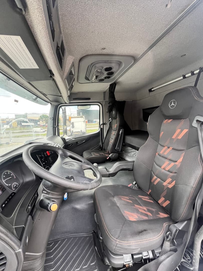 Mercedes Benz Axor 2544 6x2 Teto Baixo 2018, foto 10